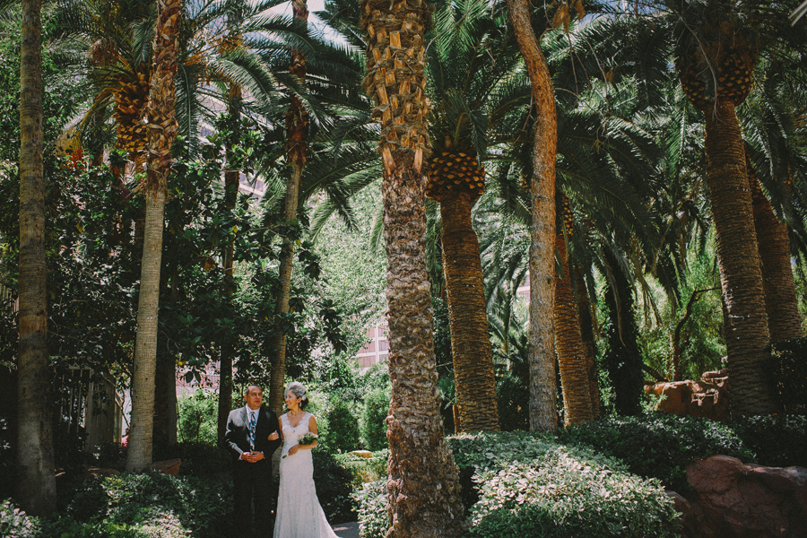 bride walking down the isle